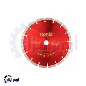 صفحه گرانیت بر رونیکس تولید شده با فرایند Hot Press توسط ماشین‌آلات تمام اتوماتیک به منظور افزایش قدرت برش و طول عمر صفحه